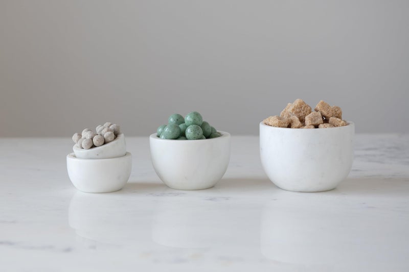 Creative Co-op White Marble Bowls (Set of 4) - Image 3